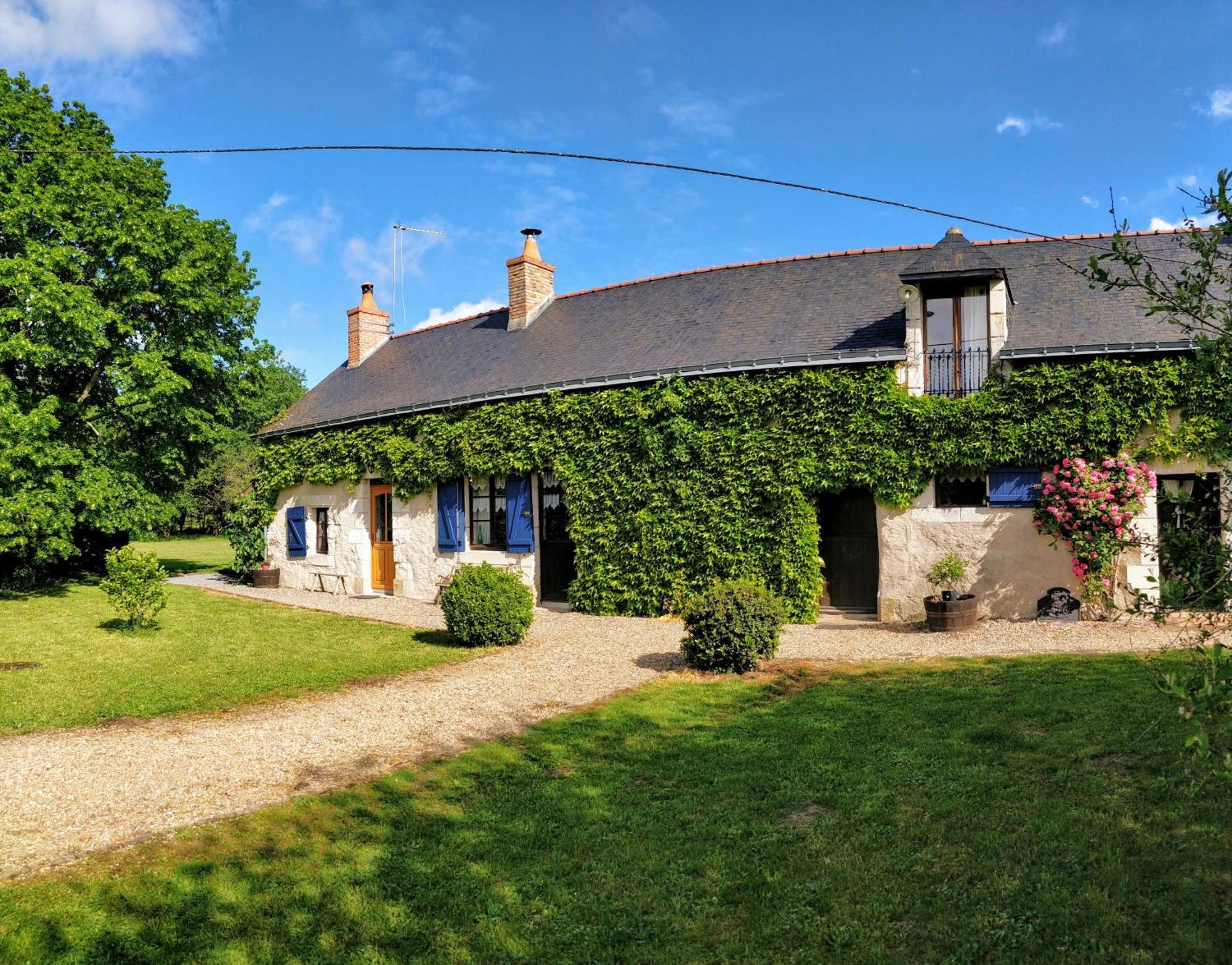Traditional Longere Farmhouse At La Fortinerie Mouliherne Exterior photo